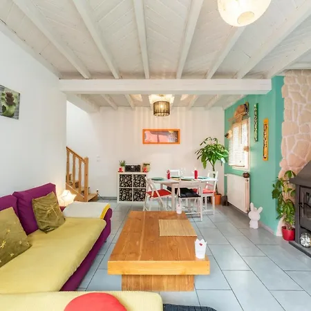 Holiday home Les 5 Continents *