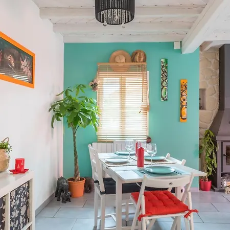 Les 5 Continents Holiday home *